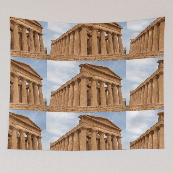 Aperçu de l'œuvre Temple de Concordia créée et vendue par Yair Karelic.