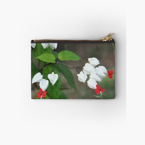 Item preview, Corazón sangrando designed and sold by Cheryl  Lunde.
