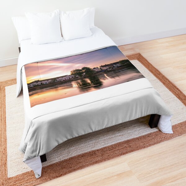 Sunrise across Emsworth Millpond, Hampshire Comforter