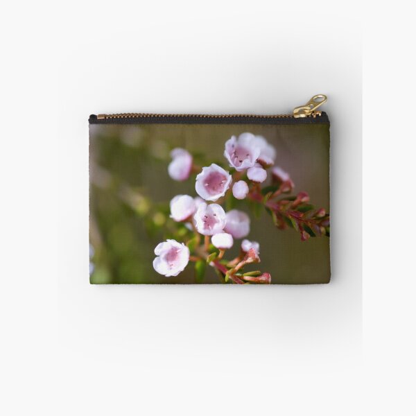 Artikelvorschau, Little burst of pink entworfen und verkauft von Katrina Freckleton.