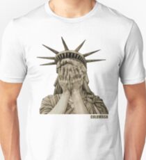 LADY LIBERTY Unisex T-Shirt