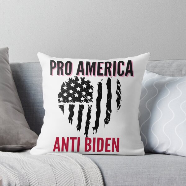 Artikelvorschau, Anti Biden Pro America Distressed Retro USA Flaggenherz entworfen und verkauft von JumboExclusive.