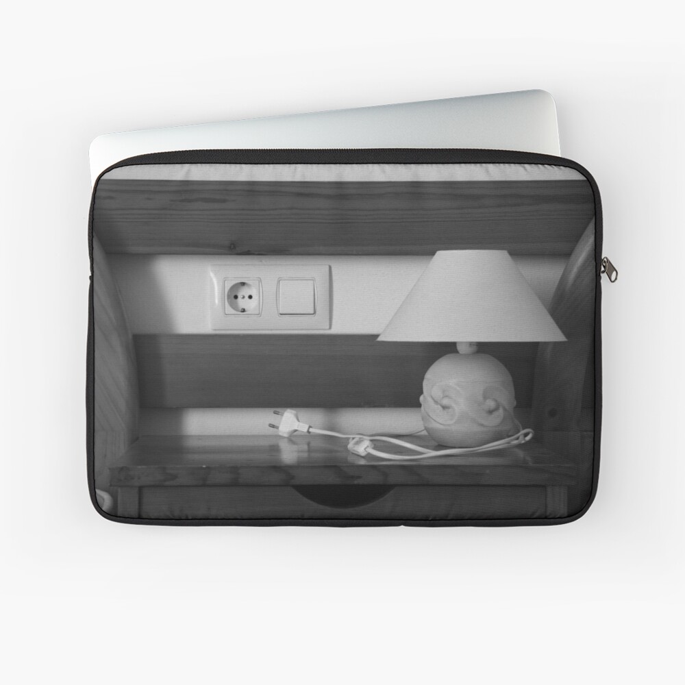 RENT Laptop Sleeve