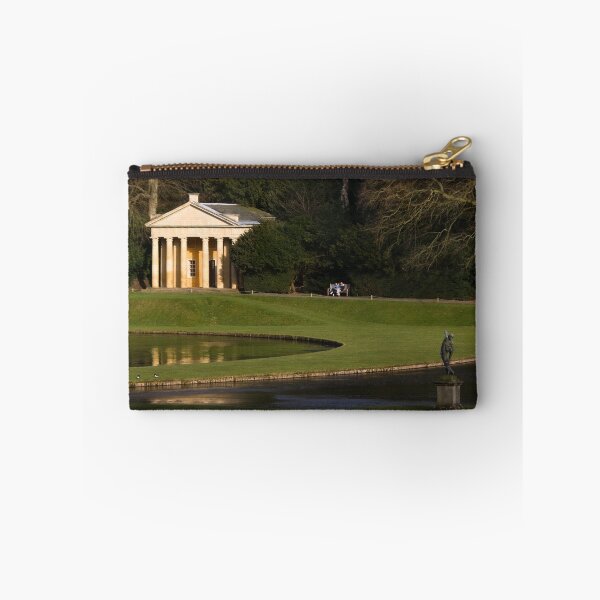 Aperçu de l'œuvre  une propriété du National Trust près de Ripon créée et vendue par Jon Tait.