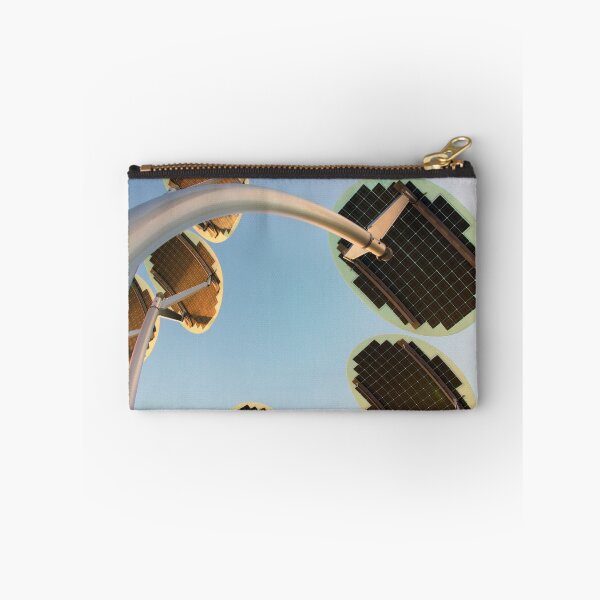 Aperçu de l'œuvre Solar powered lights créée et vendue par Darius4522.