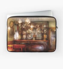 Bar and Tavern Laptop Sleeve
