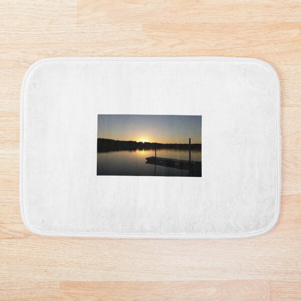 Artikelvorschau, Sonnenuntergang am Dock| Perfektes Geschenk entworfen und verkauft von debbieone.