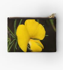 Large Wedge Pea Studio Pouch