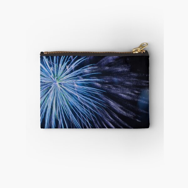 Aperçu de l'œuvre Fireworks créée et vendue par May3rd77.