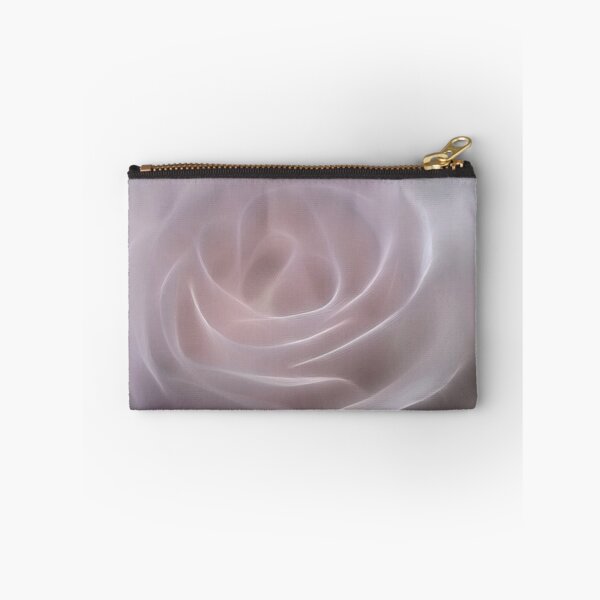 Artikelvorschau, Delicate pink rose entworfen und verkauft von Patriciakb.