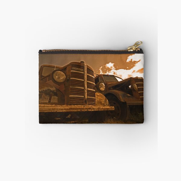 Aperçu de l'œuvre Camions Bedford créée et vendue par Katrina Freckleton.
