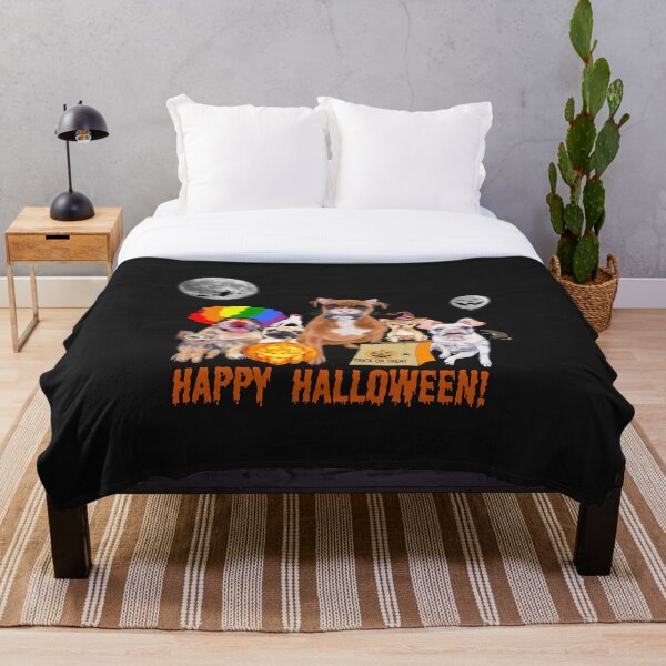 Aperçu de l'œuvre Chiens de fête d'Halloween en costumes créée et vendue par sunshine64.