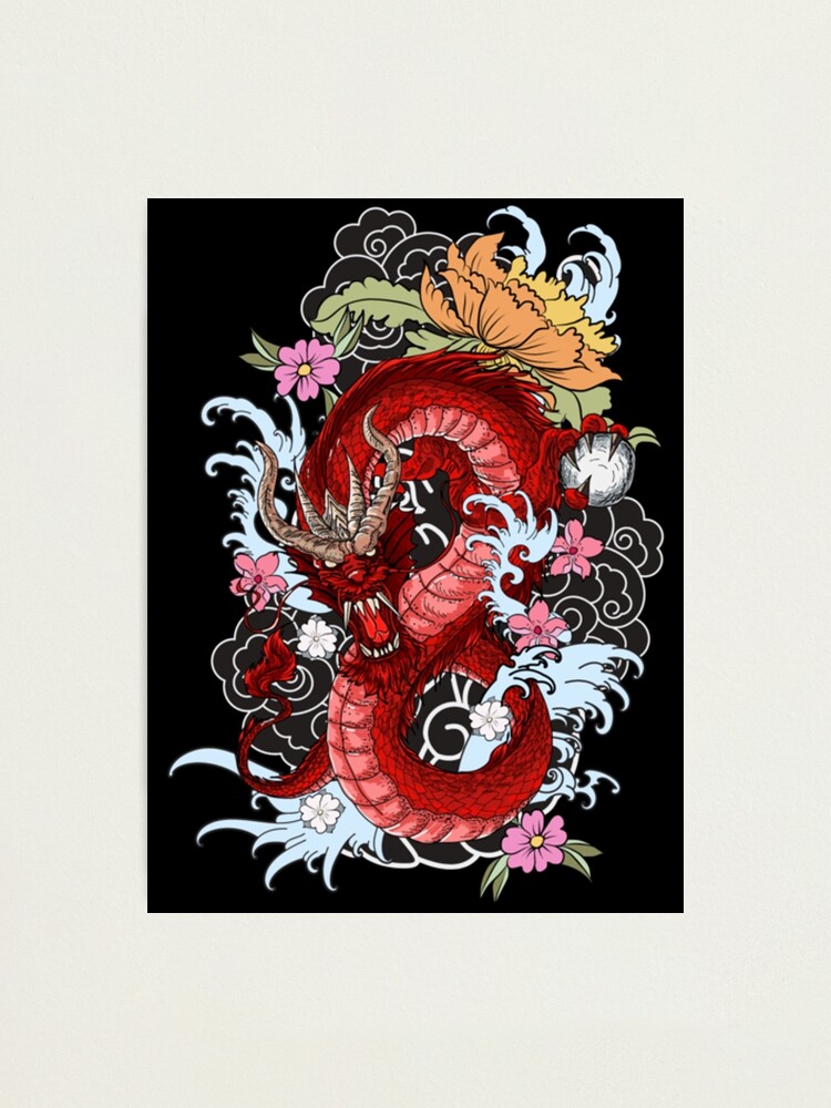 Lámina fotográfica «Dragón rojo chino Símbolo del pulmón Gráfico del tatuaje  del dragón chino Dragón de Logn | Regalo perfecto | tatuaje de dragón» de  carorowen | Redbubble