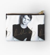 Robbie Kay autograph Studio Pouch