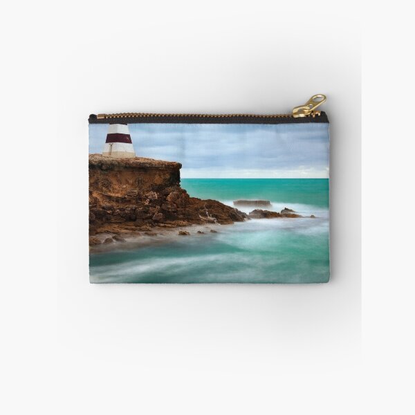 Item preview,  Sur de Australia

11 de diciembre de 2009

Canon 5DMK2
24-105 F4L IS
ND 400
F 16 designed and sold by deltafive.