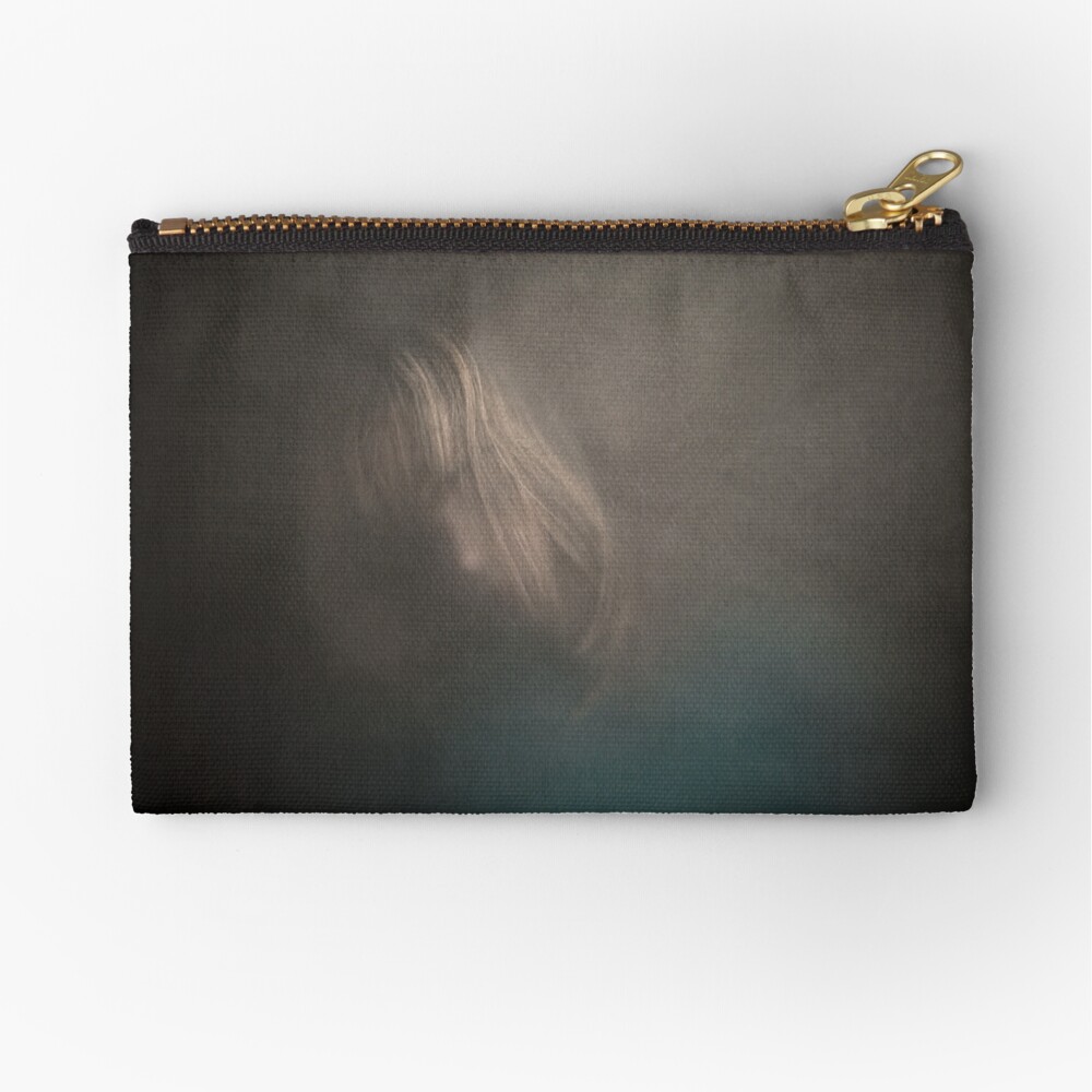 in-between1 Zipper Pouch