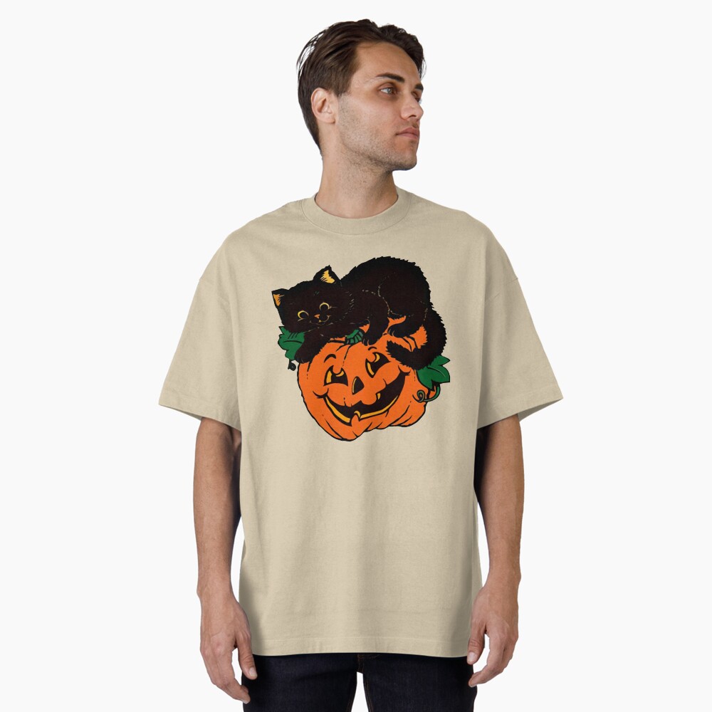 Aperçu de l'œuvre T-shirt oversize créée et vendue par MeckoArt.