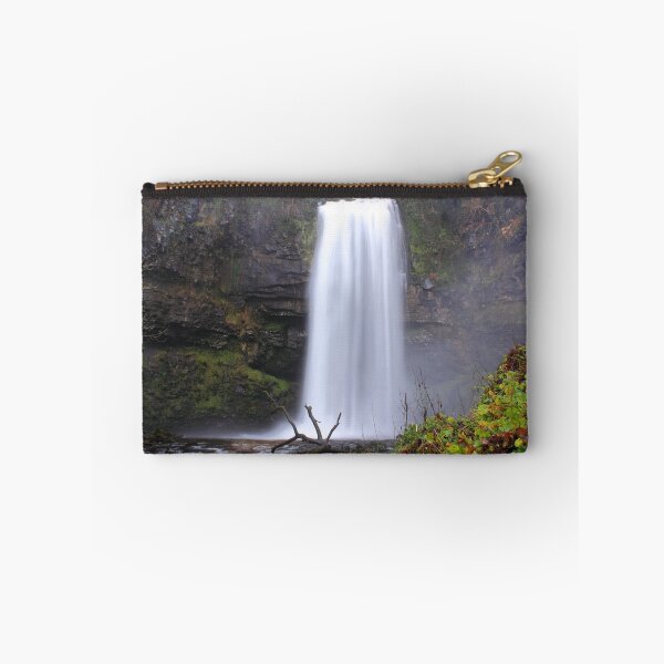 Aperçu de l'œuvre Henryd Falls créée et vendue par Clive  Rees.