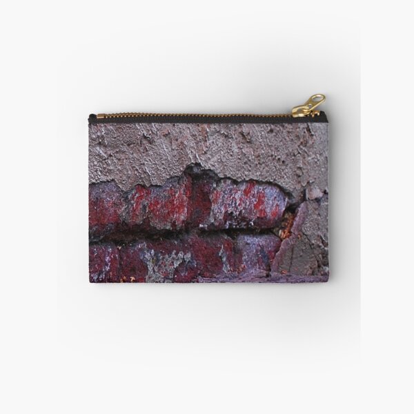 Item preview, falling back designed and sold by Lenny La Rue, IPA.