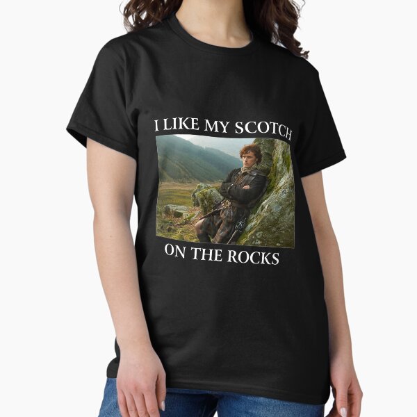 Aperçu de l'œuvre Outlander J'aime mon scotch sur les rochers créée et vendue par KellyProGifts.
