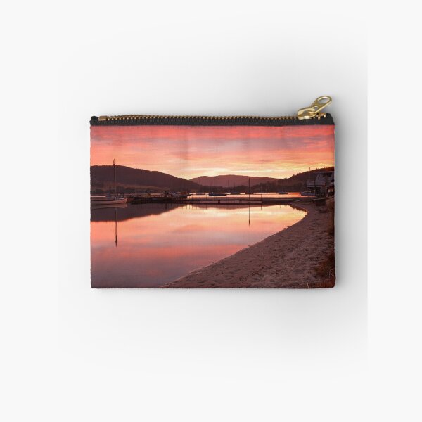 Item preview, al sur de Cygnet en Tasmania designed and sold by Chris Cobern.