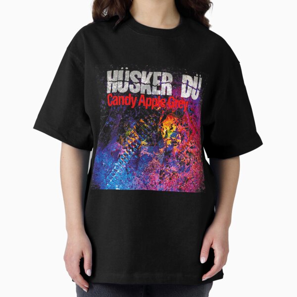 Vista previa del artículo con la obra «Husker Du - Candy Apple Grey Camiseta clásica | Regalo perfecto», diseñado y vendido por mariodela.