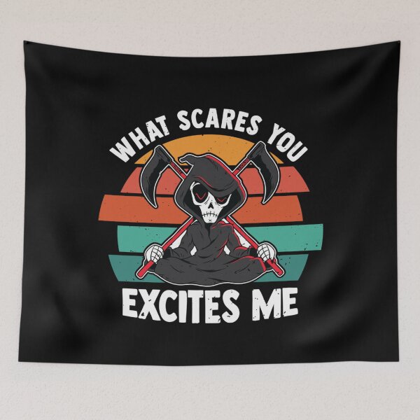 Item preview, Lo que me asusta me emociona Halloween Horror Fan de la Parca designed and sold by EuphemiaShop.