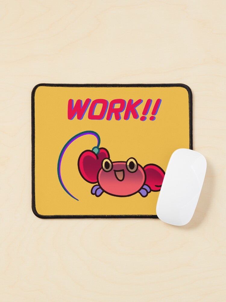 Aperçu 1 sur 5. Tapis de souris avec l'œuvre Crabe grincheux - travailler dur créée et vendue par pikaole.