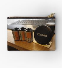 got tmax or canon? Studio Pouch