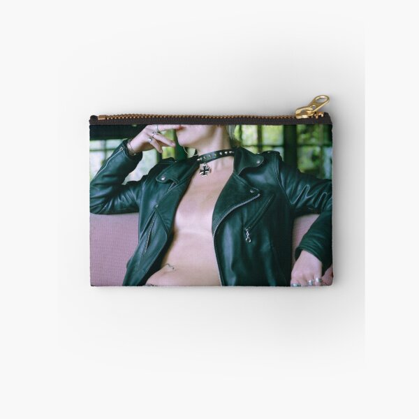 Item preview, Veuve noire designed and sold by Ludovic Sanchez.