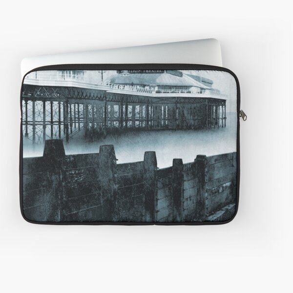Cromer Pier and Groyne, Norfolk Laptop Sleeve