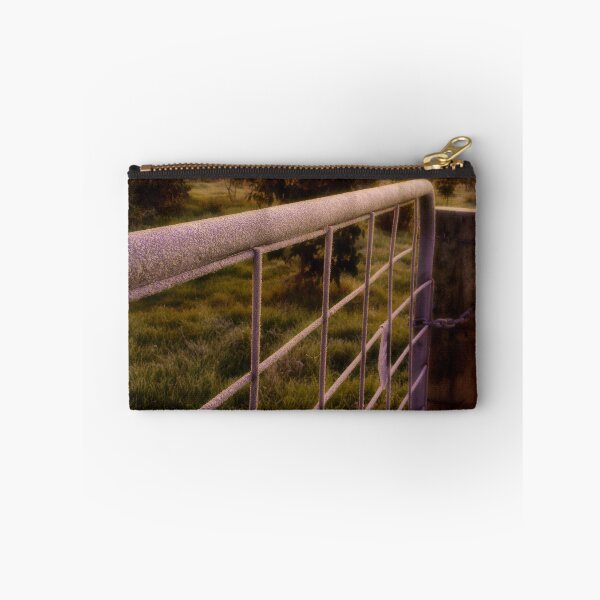 Item preview, "The Icing On The Gate" designed and sold by Phil Thomson.