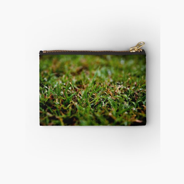 Artikelvorschau, Grass entworfen und verkauft von Alecia Scott.