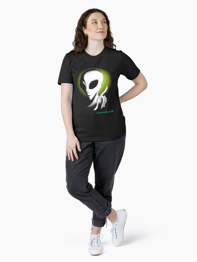 1995 ALIEN Vintage Glow In The Dark Fashion Victim