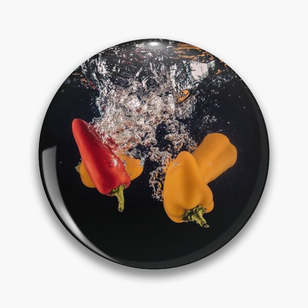 Artikelvorschau, Drop Photography of vegetables in water entworfen und verkauft von Konstantin Kowarsch.