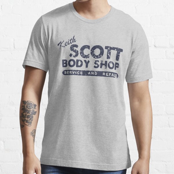 Keith Scott Body Shop Weathered Hoodie – One Tree Hill, Lucas Scott Essential T-Shirt