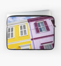 Valparaiso houses Laptop Sleeve
