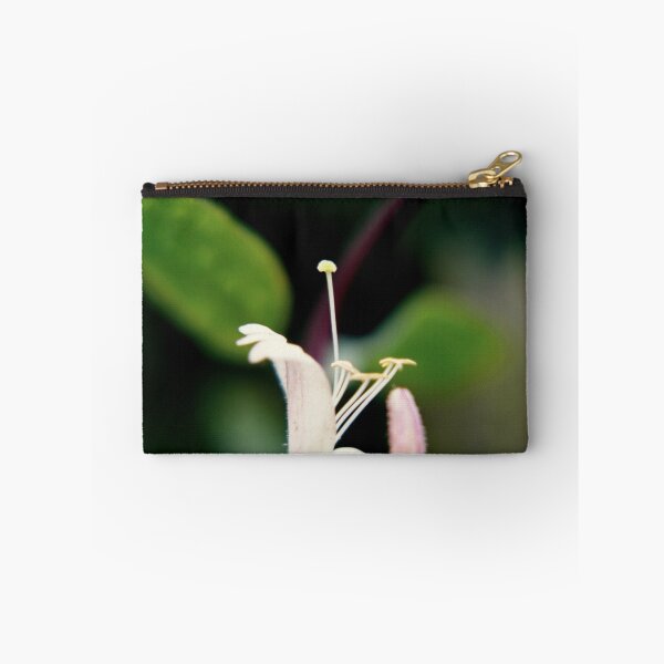 Item preview, leading edge designed and sold by neil hewitt.