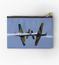 *HOW CLOSE CAN I GET......?????* Studio Pouch