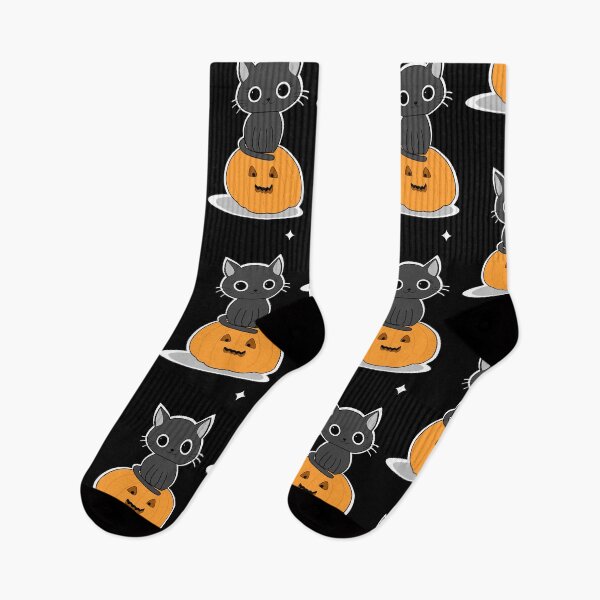 Artikelvorschau, Schwarze Katze auf Halloween-Kürbis entworfen und verkauft von annaspoljar.