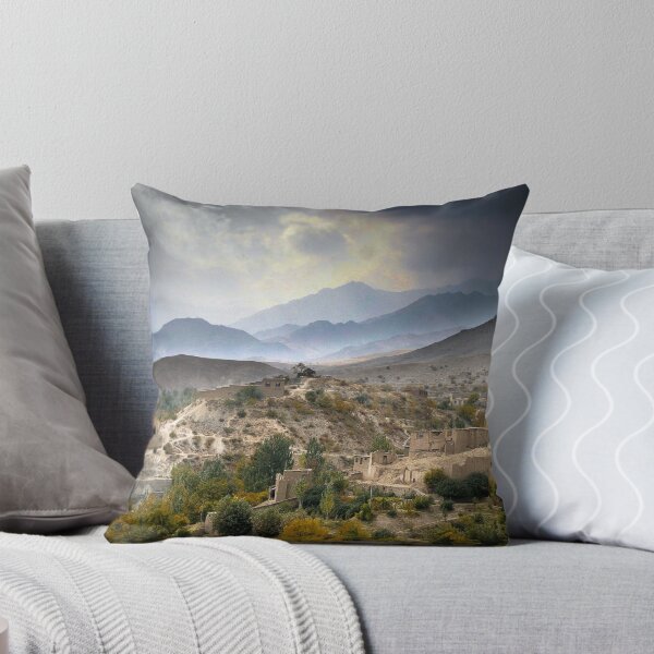 Aperçu de l'œuvre Village de montagne afghan2 créée et vendue par David R. Anderson.
