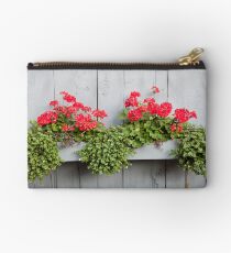 Geranium Planter Studio Pouch