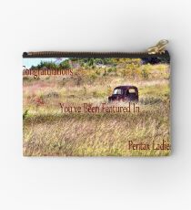 Feature Banner Studio Pouch