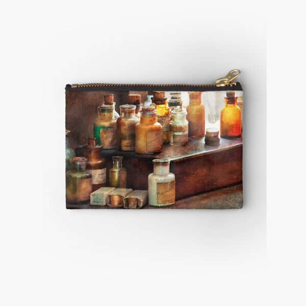 Artikelvorschau, Apothecary - Chemical Ingredients  entworfen und verkauft von Mike Savad Photography.