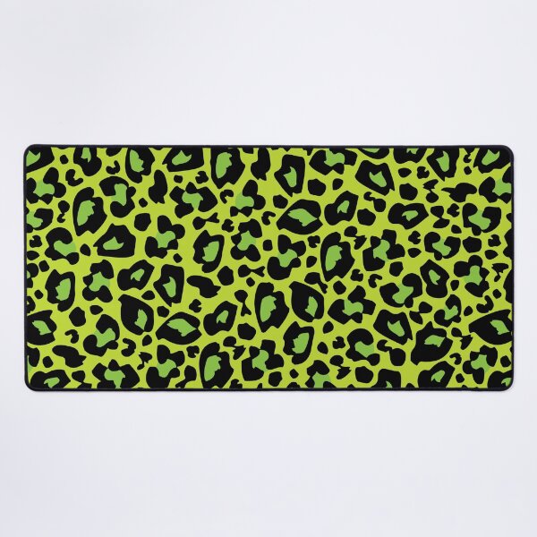 Vista previa del artículo con la obra «Leopard Print Bright Apple Green», diseñado y vendido por Rainbows Galore.