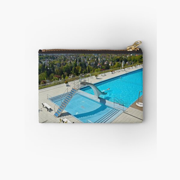 Artikelvorschau, Swimming Pool "Opelbad" from 1934 in Wiesbaden, Germany entworfen und verkauft von David A. L. Davies.