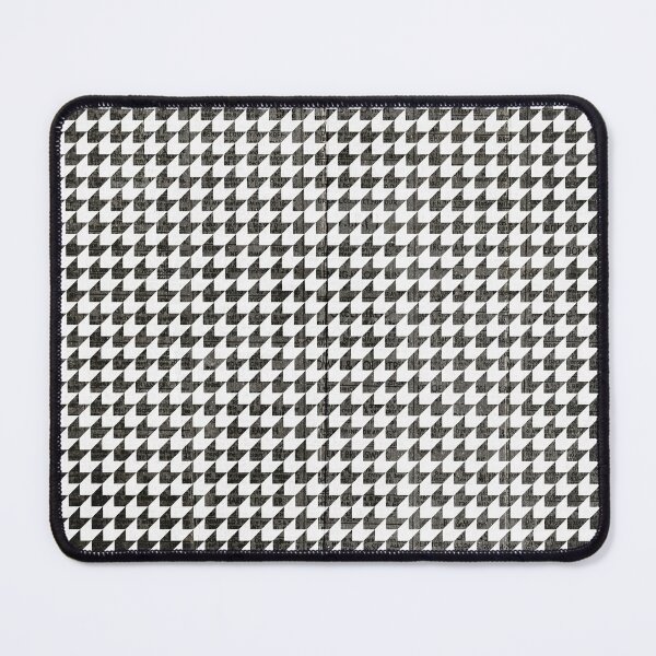 Artikelvorschau, Black White Houndstooth entworfen und verkauft von Rainbows Galore.