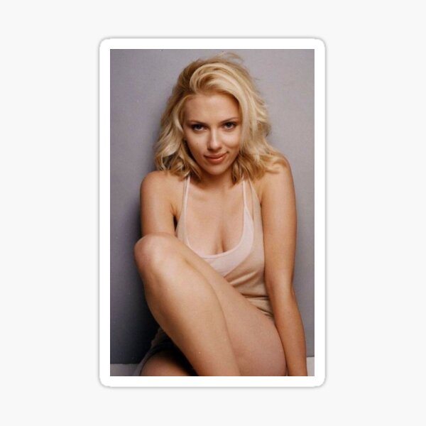 600px x 600px - Scarlett Johansson Gifts & Merchandise for Sale | Redbubble
