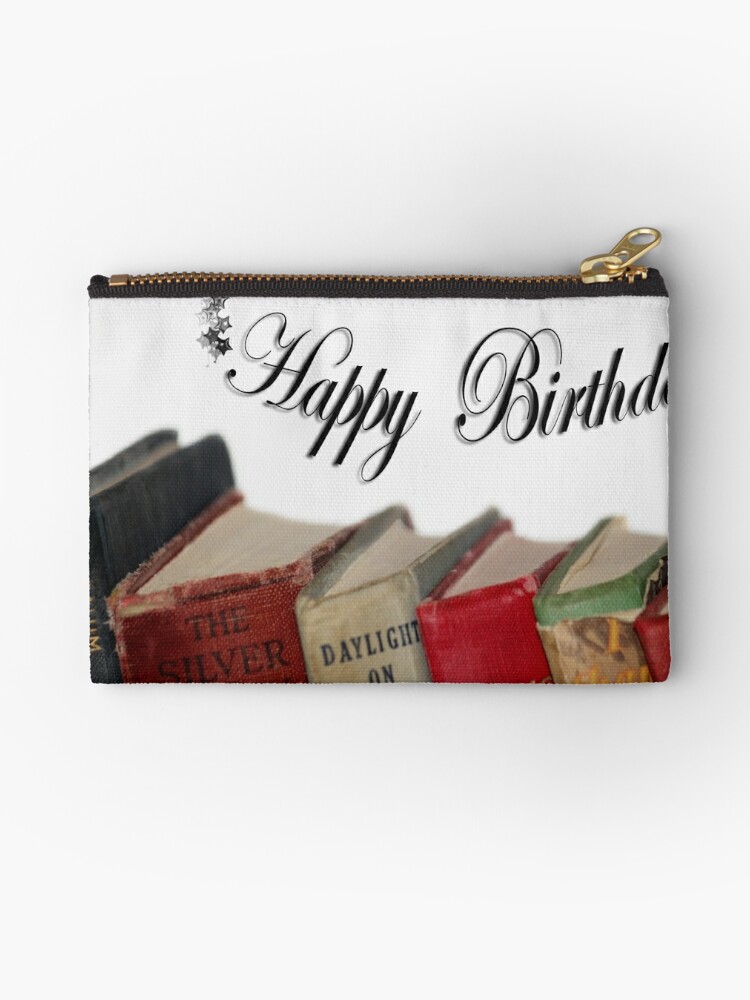 Pochette Joyeux Anniversaire Plus Vieux Carte Livres A L Ancienne Par Minnes Redbubble