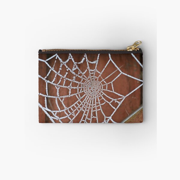 Artikelvorschau, Frosty Cobweb entworfen und verkauft von John Keates.